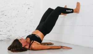 Puente con apoyo en la pared