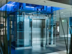 ascensor moderno de ultima tecnologia 