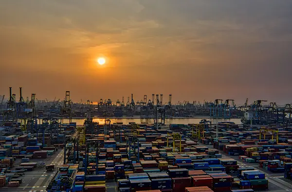 6. DHL Global Forwarding México